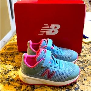 Toddler New Balance Shoes Size 7